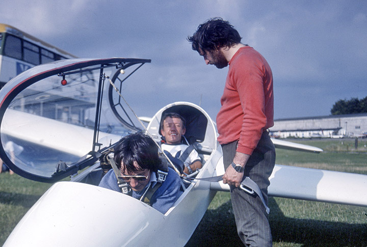 Ron Hone &  kenny Baker in glider